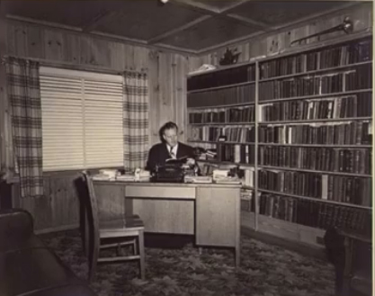 Rev. Finis Jennings Dake in his library study